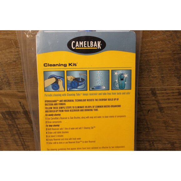 Camelbak Cleaning Kit New Hydration Reservoir Brushes Tabs Dryer System Set - Picture 3 of 9